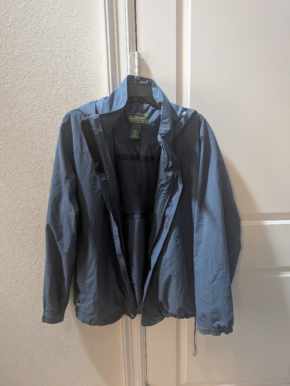 LL Bean Jacket Mens XL Tall Blue Nylon Hooded Jacket